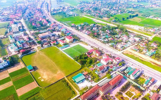 Một góc thị trấn Quán Hành, huyện Nghi Lộc. Ảnh: Sách Nguyễn