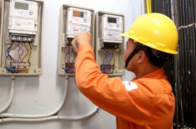 Tăng cường kiểm tra việc áp giá bán điện tại các cơ sở cho thuê nhà - Ảnh 1.