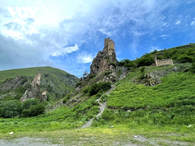 Khám phá thiên nhiên tuyệt đẹp vùng Bắc Kavkaz, Nga - Ảnh 10.