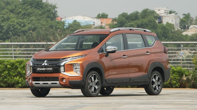 Mitsubishi Xpander 2022 cạnh tranh gay gắt Toyota Veloz Cross tại Việt Nam - 2 bom tấn MPV đọ option, giá bản tương ứng giống nhau từng xu - Ảnh 7.