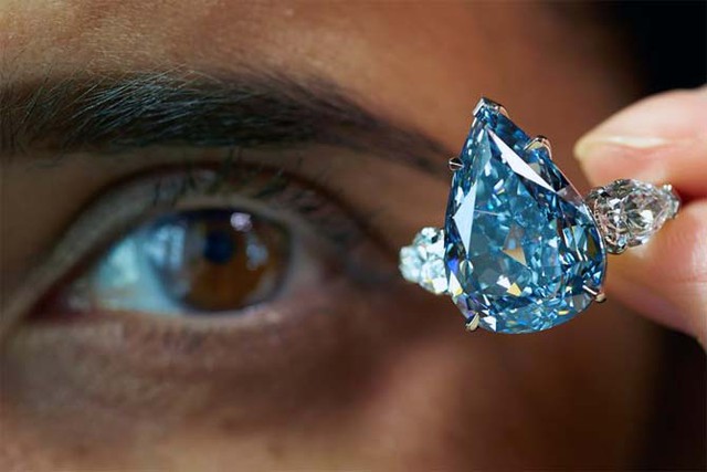 Những món đồ trang sức kim cương đắt đỏ bậc nhất thế giới - Ảnh 2.