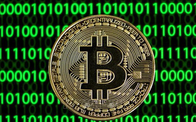 Hình ảnh đồng Bitcoin ở Dortmund, Đức. Ảnh: AFP/TTXVN