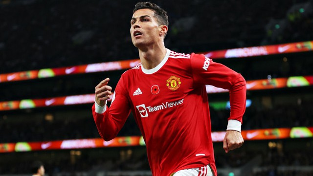Những vận động viên có tổng thu nhập tỷ USD: Cristiano Ronaldo xếp thứ 2 - Ảnh 2.