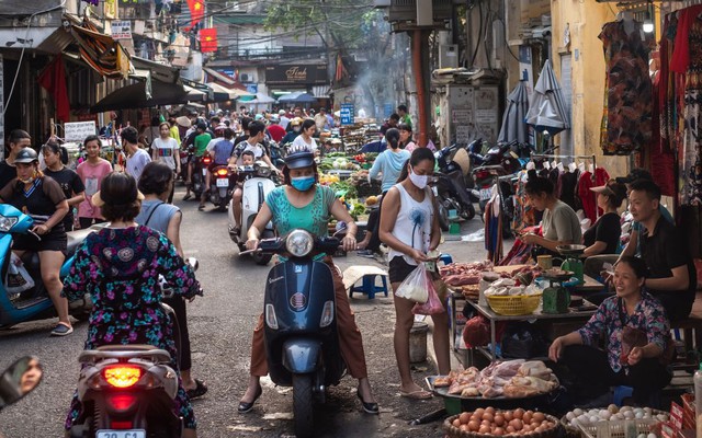 Vì sao lạm phát và tăng trưởng của Việt Nam được dự báo tốt hơn Thái Lan và Singapore?