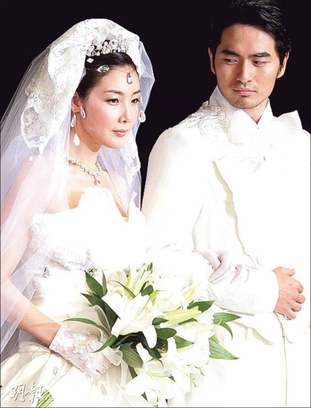 Choi Ji Woo: Nữ hoàng nước mắt châu Á, cô đơn sau cuộc tình với Song Seung Hun và hôn nhân bão tố bên chồng kém tuổi - Ảnh 17.