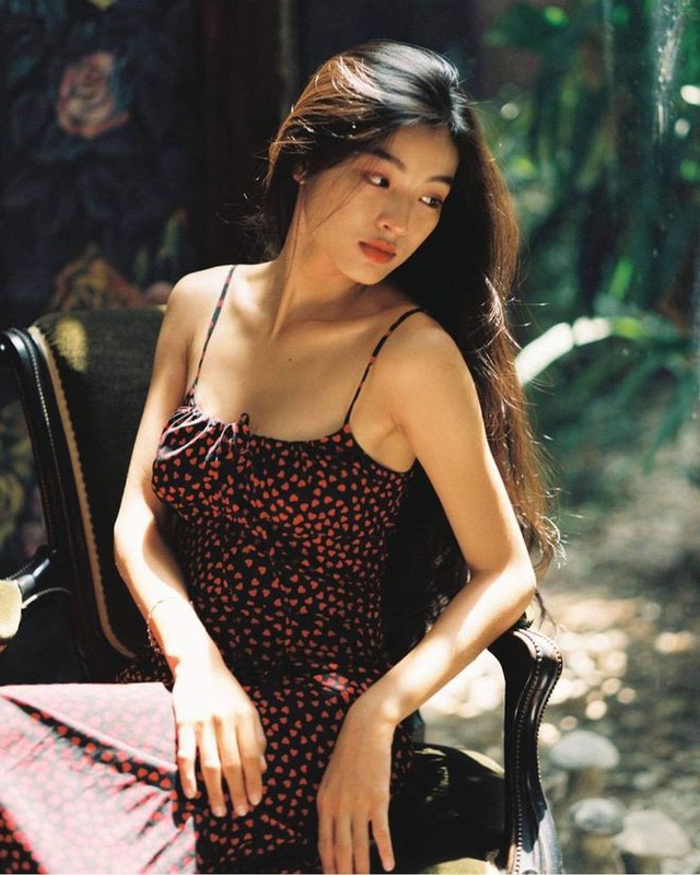 Nhan sắc ngoài đời của dàn hot girl từng làm dậy sóng MXH trước khi đóng Em Và Trịnh - Ảnh 2.