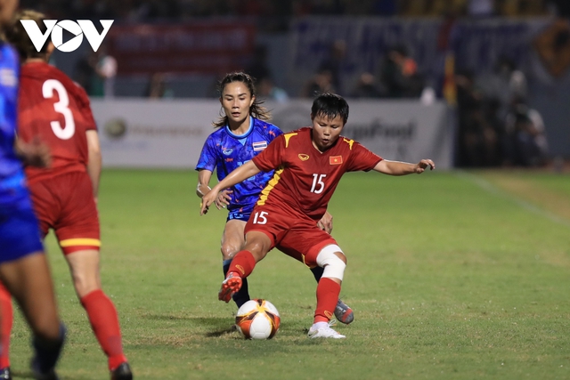 ĐT nữ Việt Nam bỏ xa Thái Lan trên bảng xếp hạng FIFA - Ảnh 1.