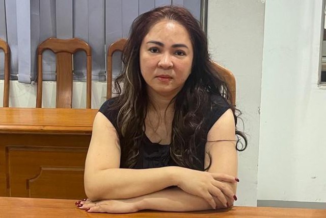  Tiếp nhận hồ sơ, sáp nhập điều tra 2 vụ án liên quan bà Nguyễn Phương Hằng  - Ảnh 1.