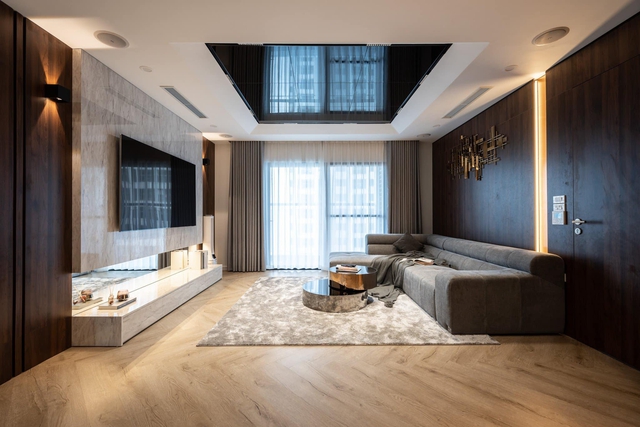 Căn hộ 160m² với 3 phòng ngủ theo phong cách luxury hết chi phí 3 tỷ của cặp vợ chồng ở Hà Nội - Ảnh 3.