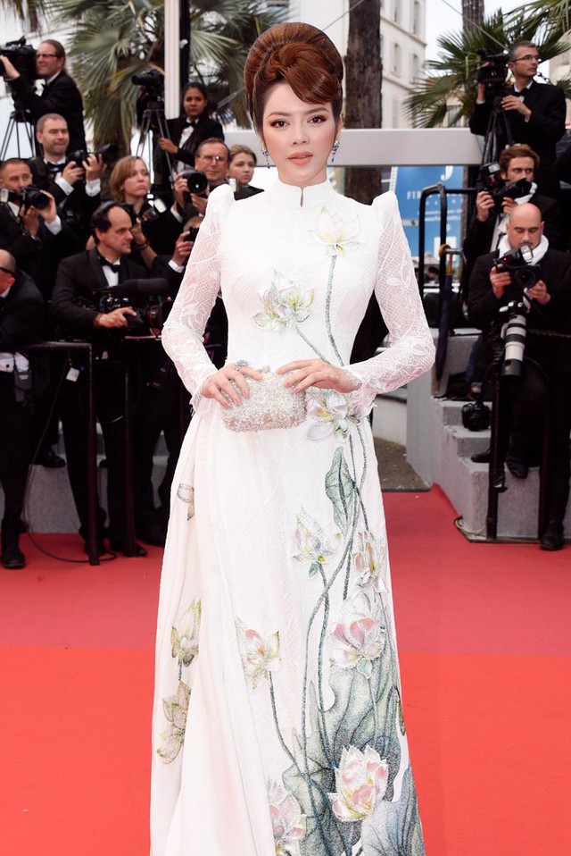 4 sao Việt diện áo dài tại Cannes: Thanh tao, đơn giản mà tỏa sáng ngời ngời - Ảnh 3.