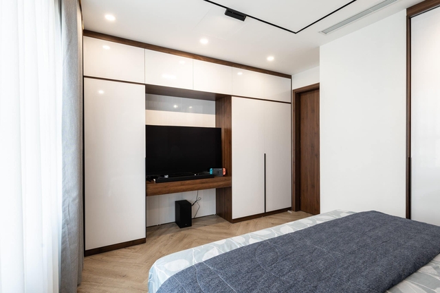 Căn hộ 160m² với 3 phòng ngủ theo phong cách luxury hết chi phí 3 tỷ của cặp vợ chồng ở Hà Nội - Ảnh 11.