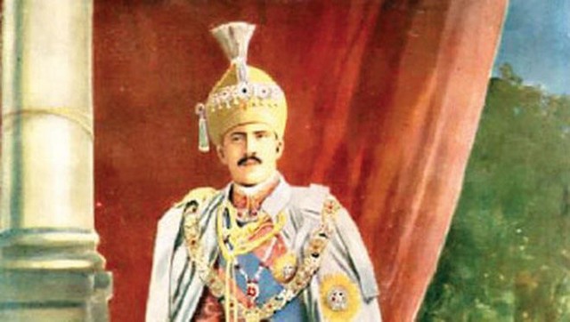 Giàu có bậc nhất Ấn Độ Tuy nhiên vị vua nổi tiếng này có lối sống tiết kiệm lạ kỳ: Vàng bạc chất đống, dùng kim cương chặn giấy Tuy nhiên một tuần chỉ tiêu 30 nghìn đồng, mặc bộ quần áo rách nát hàng chục năm - Ảnh 1.