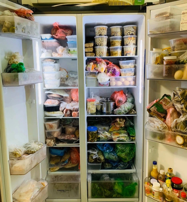 5 sai lầm khi sử dụng tủ lạnh vào mùa hè hầu hết các gia đình đều mắc phải, không chỉ tốn điện, hại tủ, làm hỏng thực phẩm mà còn gây bệnh tật - Ảnh 2.
