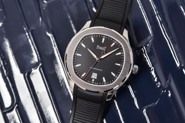 Piaget Polo Date 42mm: Chiếc đồng hồ thể thao diện được mọi thời điểm, có thể chinh phục được quý ông khó tính nhất  - Ảnh 1.