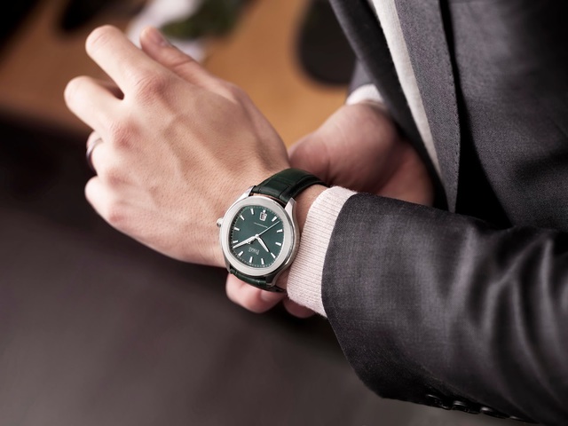 Tiêu chuẩn kép làm nên chiếc đồng hồ sang trọng: Mảnh ghép lịch lãm, nâng tầm đẳng cấp mà bất cứ quý ông nào cũng nên có  - Ảnh 2.