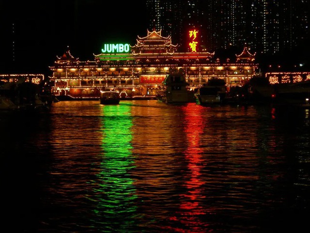 Nhà hàng nổi của Hồng Kông (Trung Quốc) chìm tại Biển Đông: Biểu tượng ký ức biến mất mãi mãi dưới đại dương - Ảnh 3.