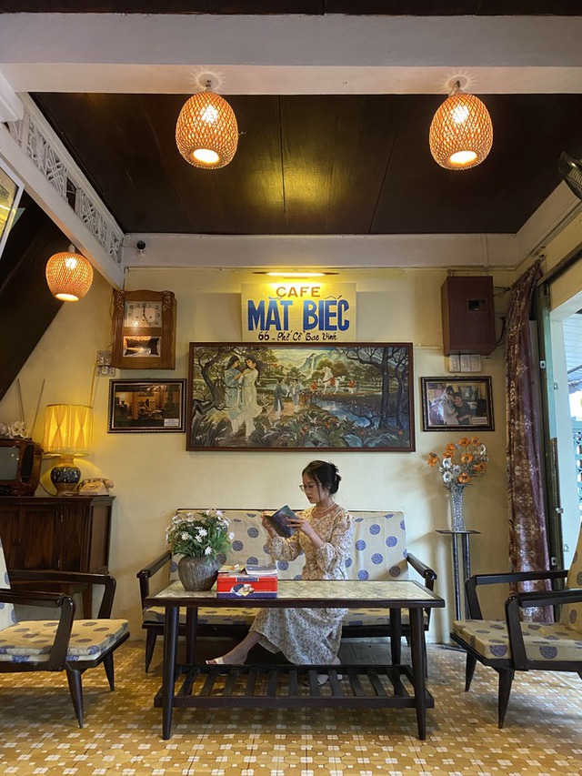 Những địa điểm xứ Huế đang được check-in rần rần mùa hè này: Đừng quên mặc cổ phục chụp ảnh và ghé loạt cà phê đậm chất thơ - Ảnh 35.