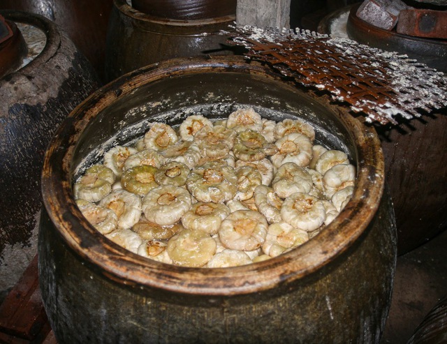  Món cà muối ở Hà Nội giá hàng trăm nghìn 1 cân, có lúc chi tiền triệu cũng không mua được - Ảnh 4.