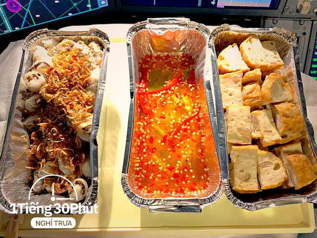 Phi công Vietnam Airlines tiết lộ bữa cơm trưa tự làm khi đi bay và quy định về văn hóa nói mà nhiều nhân viên văn phòng bình thường sẽ thấy khó hòa hợp - Ảnh 5.
