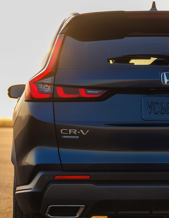 Lộ thông tin đầu tiên của Honda CR-V 2023 tại Việt Nam: Chưa ra mắt toàn cầu, đối thủ xứng tầm của Mazda CX-5 và Hyundai Tucson - Ảnh 3.