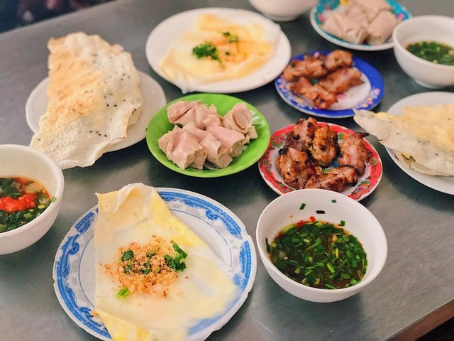 Bánh đập Nha Trang - món ăn đặc biệt của thành phố biển khiến nhiều du khách phải mê mẩn - Ảnh 15.