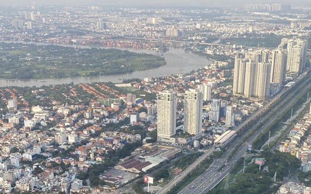 Thị trường văn phòng cho thuê tại TP Hồ Chí Minh sôi động trở lại sau đại dịch do thiếu hụt nguồn cung.