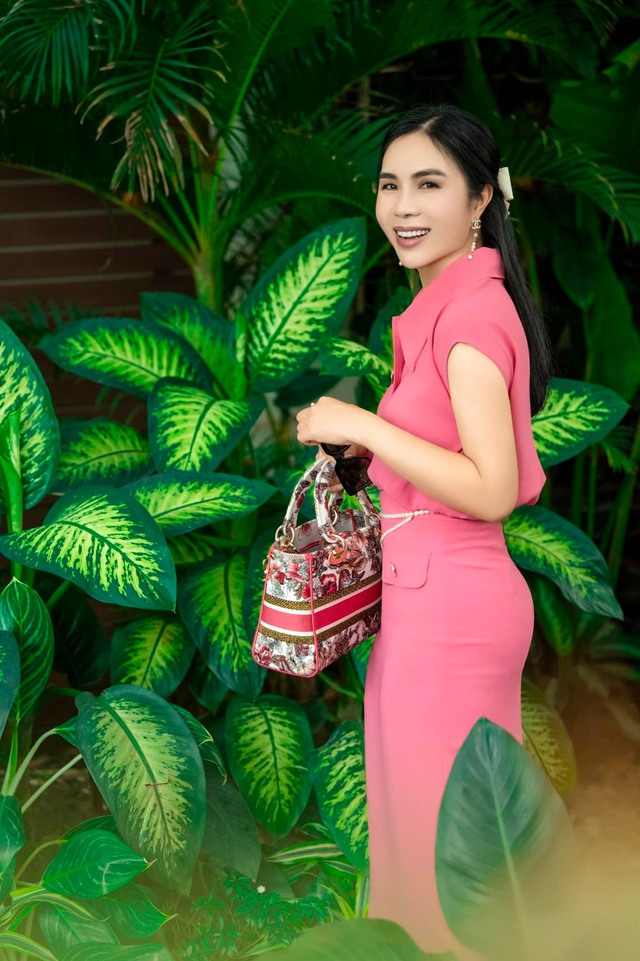 Tình bạn đẹp của 2 nữ CEO Việt: Người làm thời trang, người là nữ tướng giới địa ốc nhưng thân thiết, giống như chị em sinh đôi - Ảnh 2.