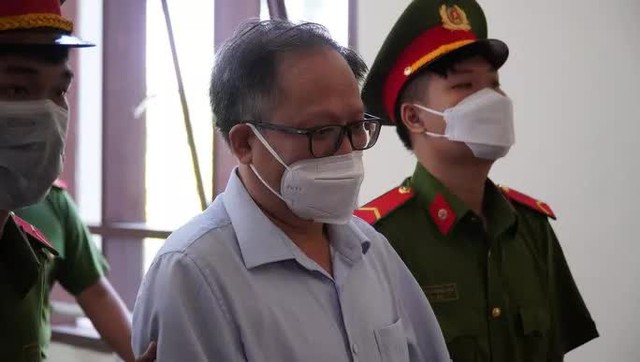 Hình ảnh phiên tòa phúc thẩm ông Tất Thành Cang liên quan vụ án Sadeco - Ảnh 6.