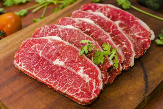 Review 4 loại thịt bò nhập khẩu được ưa chuộng nhất trong đó có loại được đánh giá là sang-xịn-mịn - Ảnh 2.