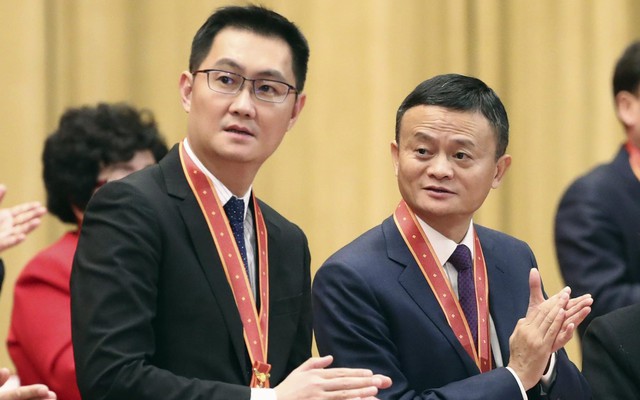 Cổ phiếu công nghệ Trung Quốc bị bán tháo khi 2 gã khổng lồ lĩnh án phạt mới