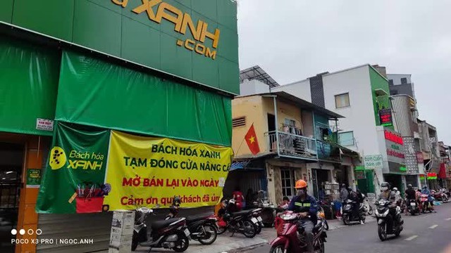  Hàng trăm cửa hàng Bách Hóa Xanh đóng cửa trả mặt bằng  - Ảnh 1.