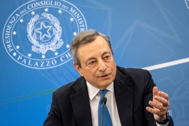 Thủ tướng Mario Draghi nộp đơn từ chức, chính phủ Italy nguy cơ sụp đổ - Ảnh 1.