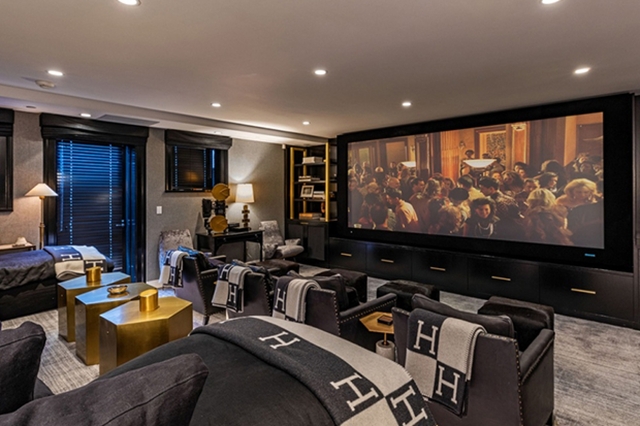 Bên trong dinh thự tuyệt đẹp giá 52 triệu USD của Adam Levine - Ảnh 14.