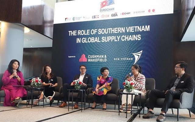 Quang cảnh toạ đàm "Vai trò của miền Nam Việt Nam trong chuỗi cung ứng toàn cầu"