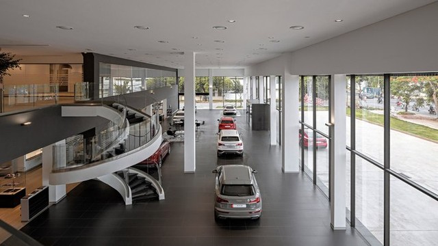 Bên trong showroom Audi lớn nhất Việt Nam: Vốn đầu tư hơn 140 tỷ đồng, rộng 9.000 m2, có cả khu sửa chữa dành riêng cho xe điện - Ảnh 8.