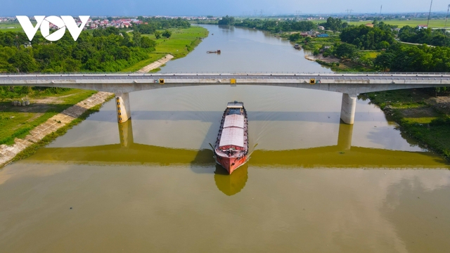 Cây cầu cụt trăm tỷ ở Bắc Giang xây xong 2 năm vẫn để trưng bày - Ảnh 11.