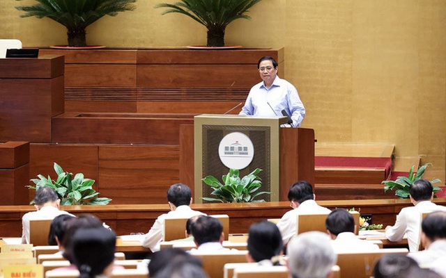 Thủ tướng Phạm Minh Chính giới thiệu chuyên đề tại Hội nghị toàn quốc nghiên cứu, học tập, quán triệt Nghị quyết Hội nghị lần thứ 5, Ban Chấp hành Trung ương Đảng khóa XIII