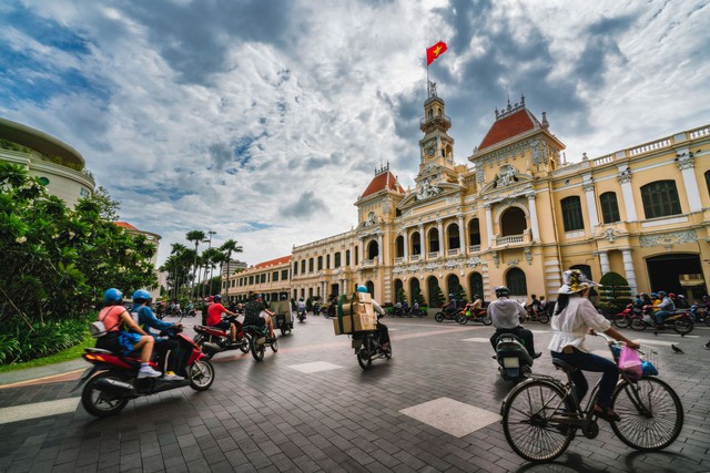 Chuyên gia từng dự báo Việt Nam mất 197 năm mới đuổi kịp Singapore, 34 năm mới đuổi kịp Thái Lan: Giờ thì sao?- Ảnh 1.