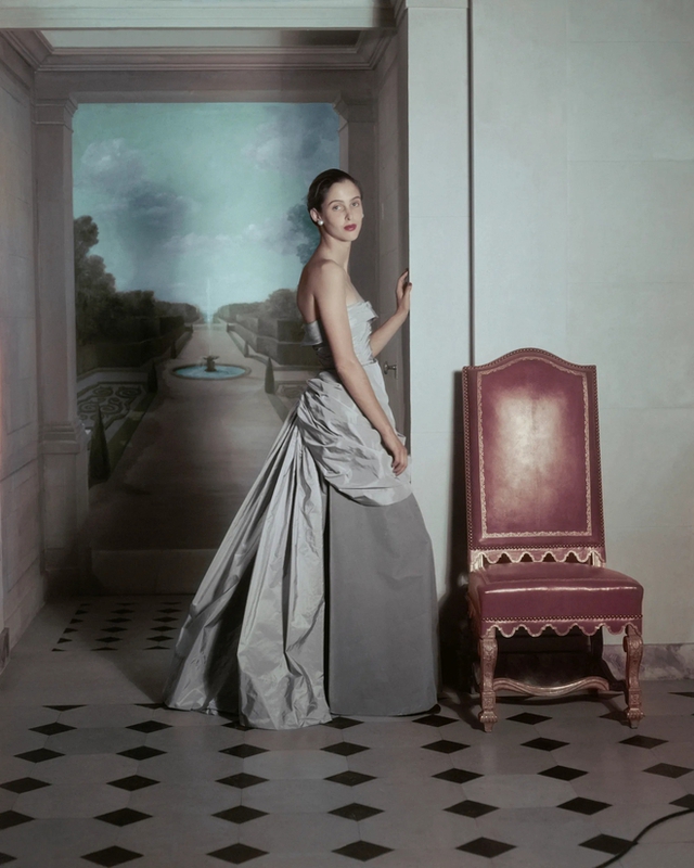 Trước khi mang dáng hình dị biệt, Balenciaga từng là kiệt tác khiến phái nữ phải nghiêng mình kính cẩn  - Ảnh 5.