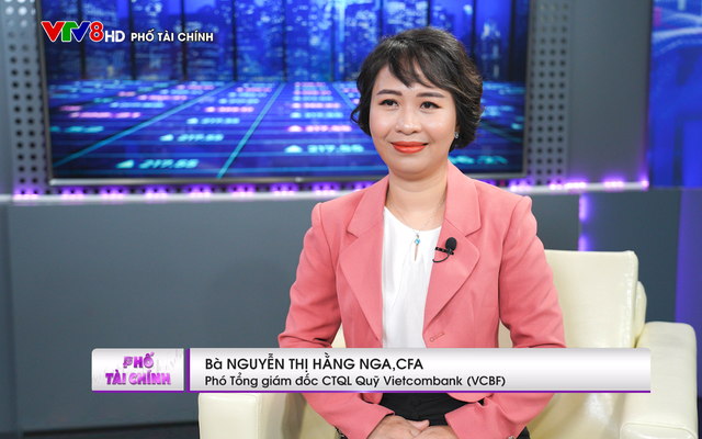 Bà Nguyễn Thị Hằng Nga, CFA, Phó Tổng giám đốc CTQL Quỹ Vietcombank (VCBF)