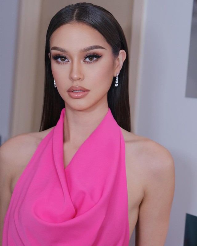 Thí sinh nặng ký của Miss Universe Thailand 2022 bất ngờ bỏ thi để nhập học tiến sĩ tại ĐH Harvard - Ảnh 1.