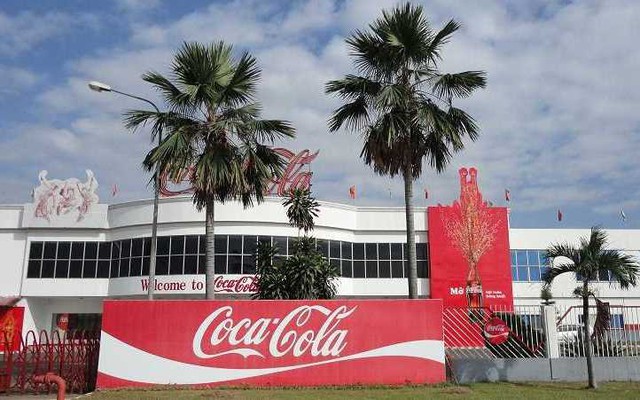 Tập đoàn Swire Pacific (trụ sở tại Hong Kong) sẽ mua lại dây chuyền sản xuất của Coca-Cola Việt Nam và Campuchia. Ảnh: VTC