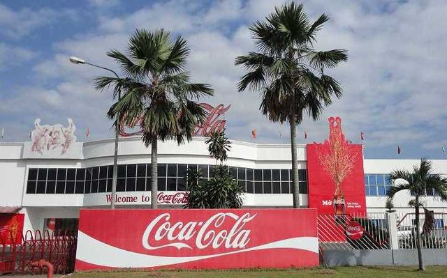 Tập đoàn Swire Pacific (trụ sở tại Hong Kong) sẽ mua lại dây chuyền sản xuất của Coca-Cola Việt Nam và Campuchia. Ảnh: VTC