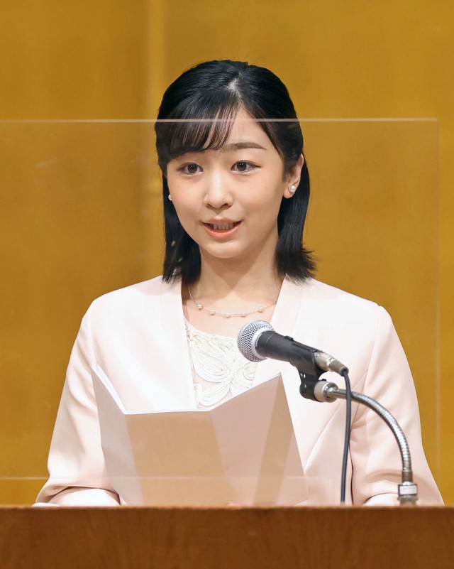 Em gái tài sắc của cựu công chúa Mako: Xinh đẹp, có năng khiếu nghê thuật, là biểu tượng hy vọng của người dân Nhật Bản - Ảnh 2.