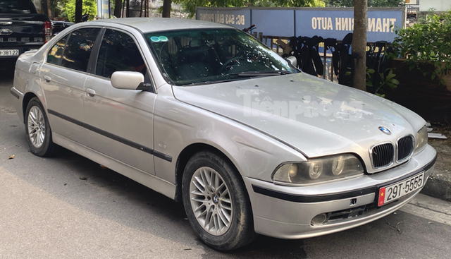 BMW 525i đời cổ biển tứ quý 5 tại Hà Nội - Ảnh 1.