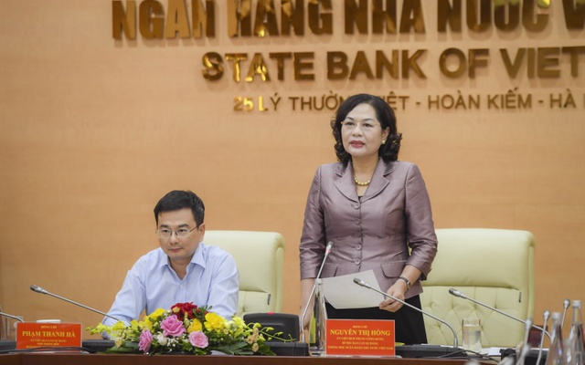 Thống đốc NHNN Nguyễn Thị Hồng phát biểu kết luận phiên họp. Ảnh: SBV