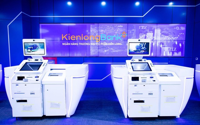 Hệ thống máy giao dịch tự động thế hệ mới STM (Smart Teller Machine) tại KienlongBank