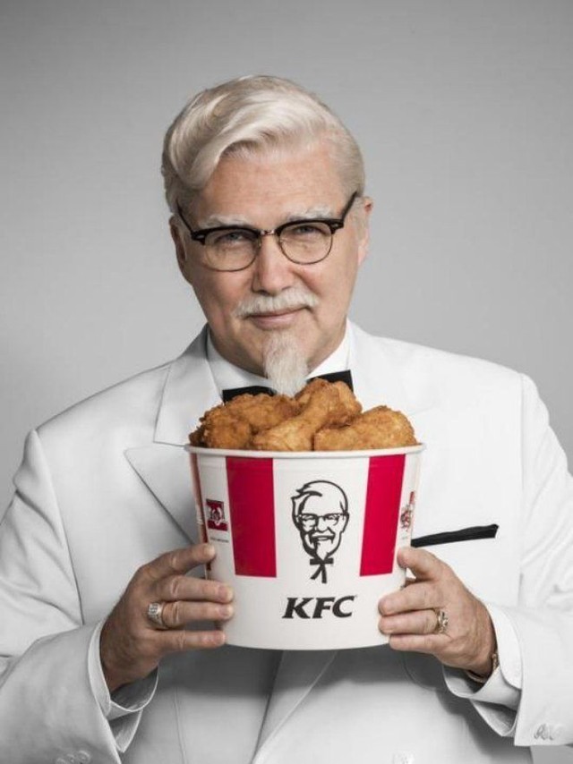 Hành trình khởi nghiệp ở tuổi 65 của ông chủ KFC: Phá sản ở tuổi 60, trải qua 1009 lần thất bại mới nếm vị thành công - Ảnh 5.