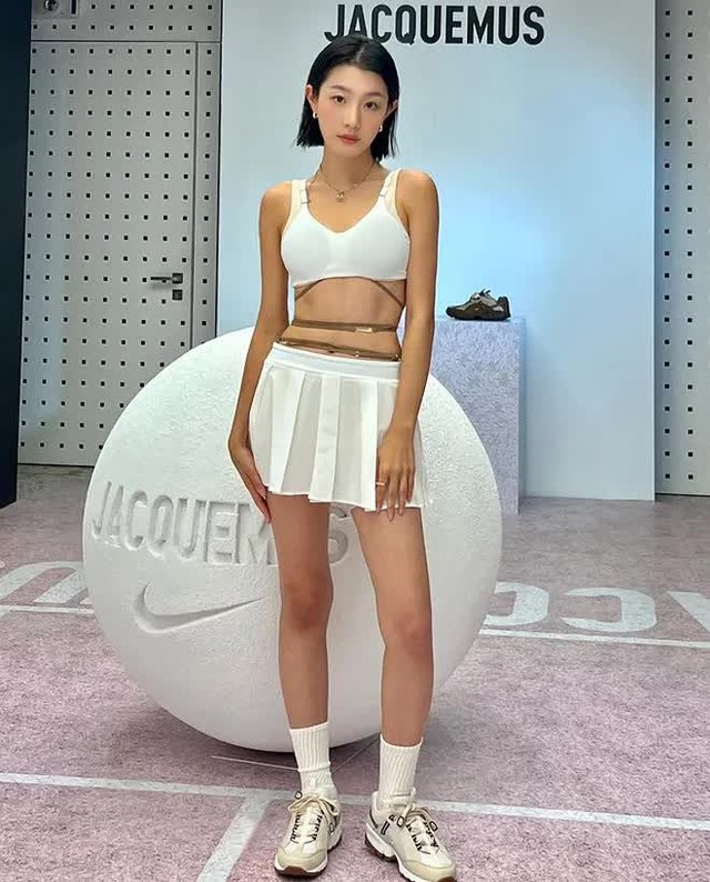 Khen cho màn hợp tác Nike x Jacquemus: Vẫn là đồ thể thao mà sang và cực hay - Ảnh 2.