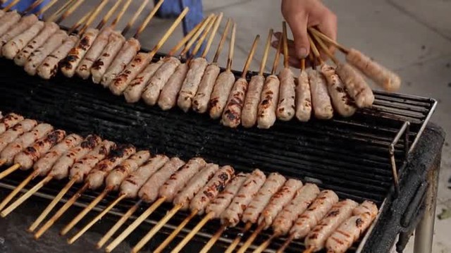 Những lần dàn sao Hàn đến Việt Nam khám phá ẩm thực: Ăn món nào cũng không dừng được vì quá ngon  - Ảnh 15.